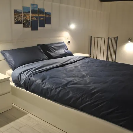 Smart Central Apartments San Gregorio Napels Buitenkant foto
