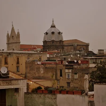 Smart Central Apartments San Gregorio Napels Buitenkant foto